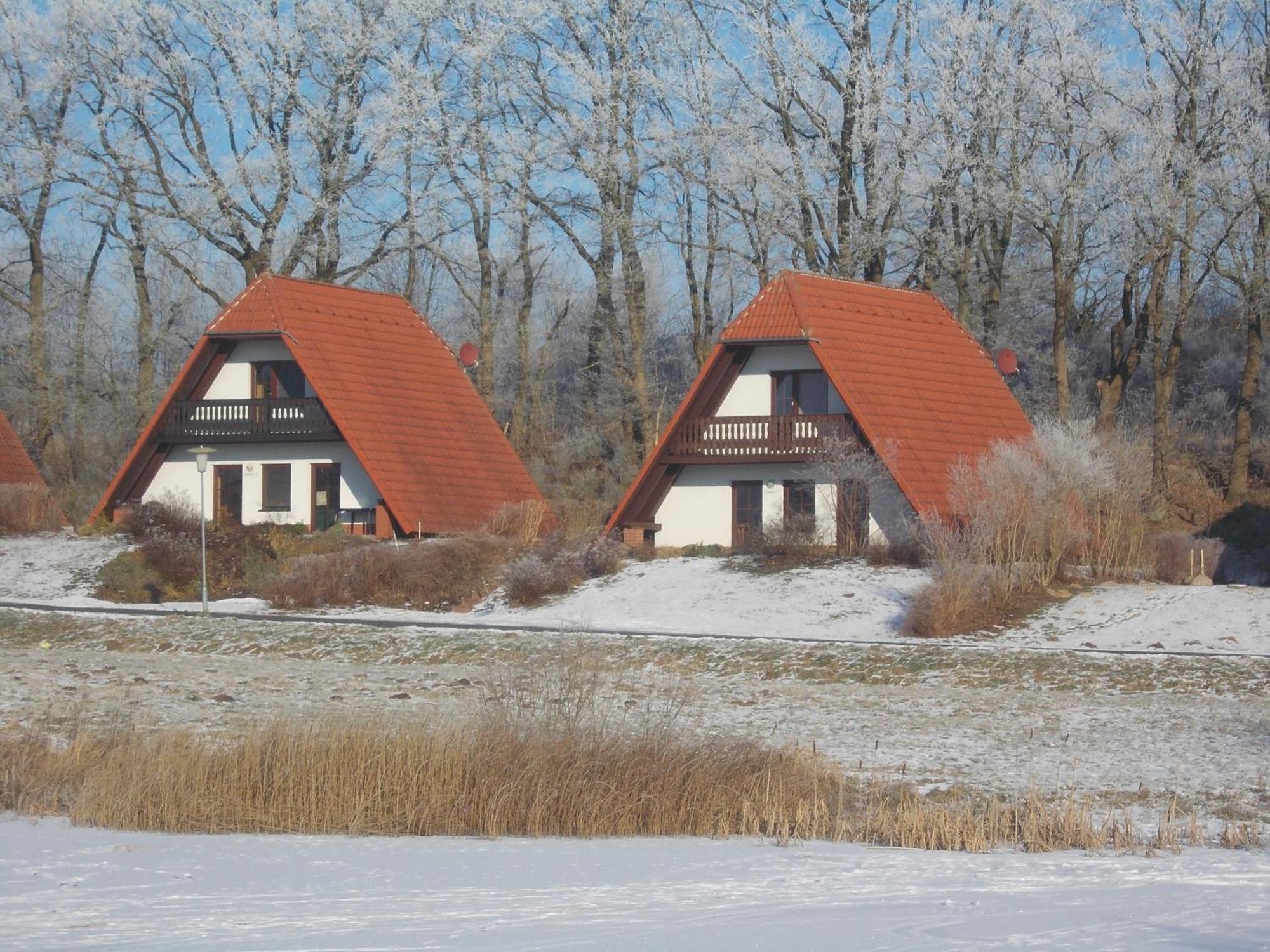Finnhaeuser Am Vogelpark - Haus Anke Marlow Exterior photo